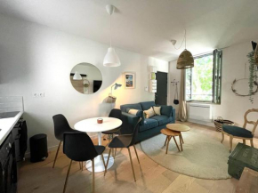 Avignon pedestrian area, charming, 4 persons